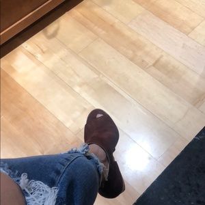 Meet your Posher, Charlene